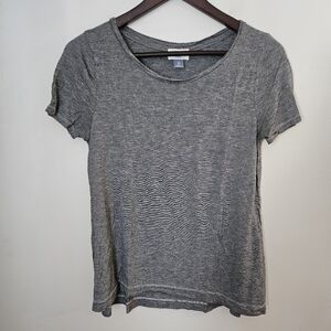 Old Navy T-Shirt Gray Top Athleisure Casual Crewneck Neutral